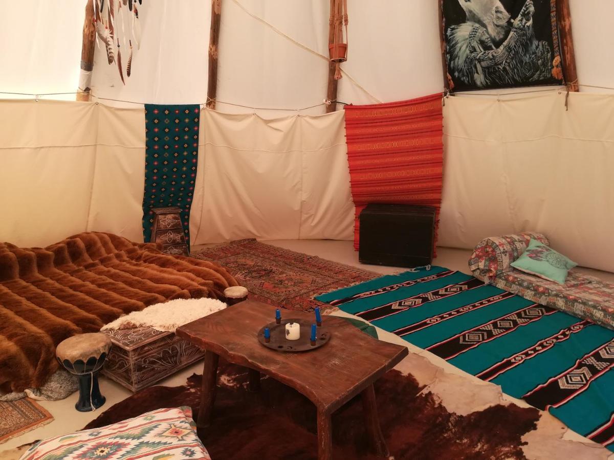 Le Tipi Du Phare Ouest Hotel Lannion Ngoại thất bức ảnh